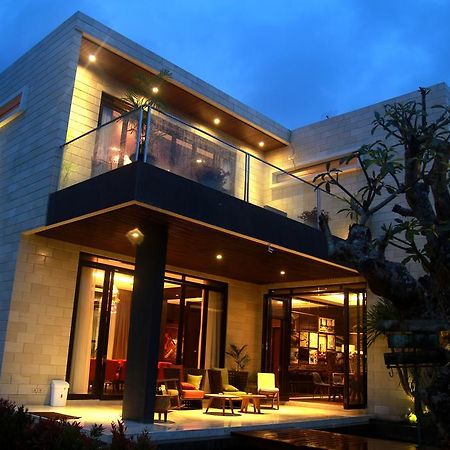 D Green Villa Lembang Zimmer foto